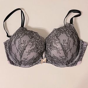 Victoria’s Secret Very Sexy Push Up Bra